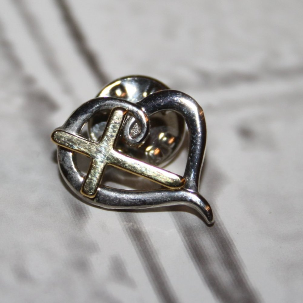 ✝️ Silver Heart & Gold Cross Lapel Pin · 7/8"